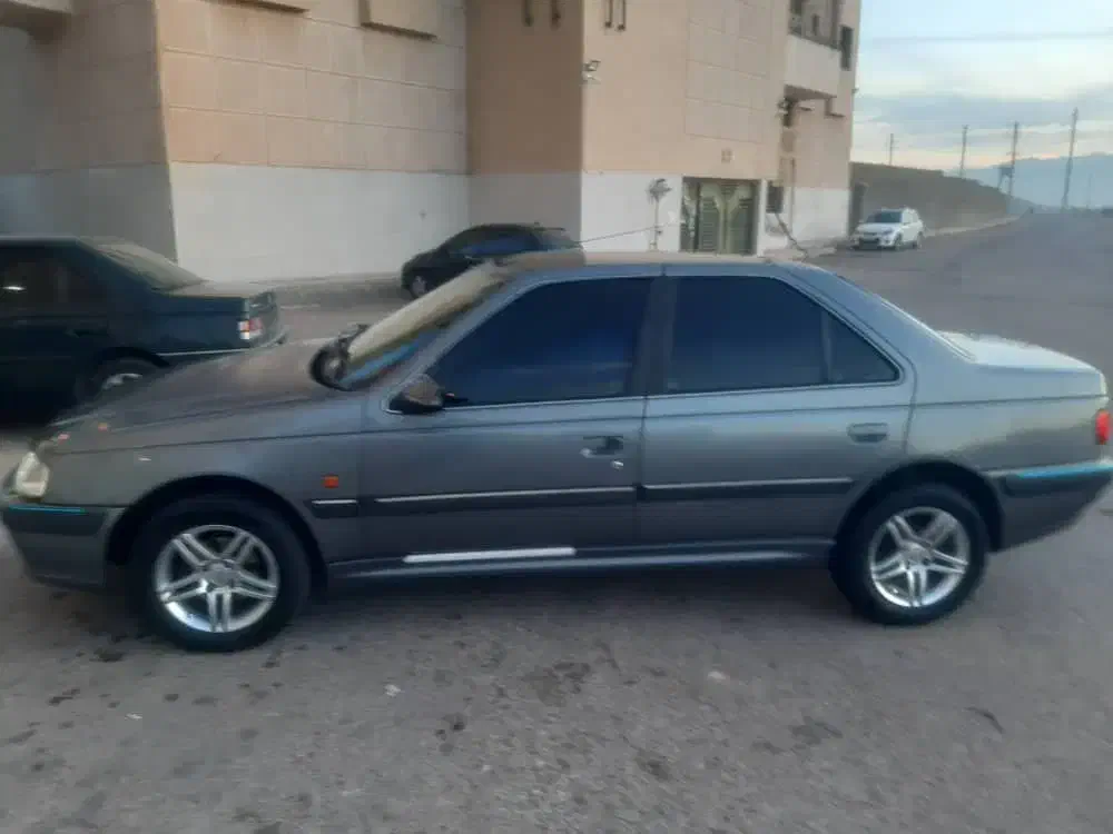 پژو پارس سال|خودرو سواری و وانت|شیراز, شهرک گلستان|دیوار