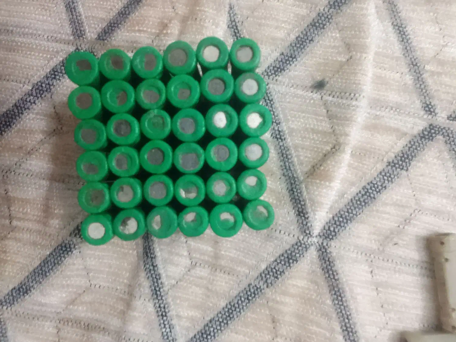 اهنربا|اسباببازی|تهران, شهرک شهید رجایی (کوی نوبنیاد)|دیوار