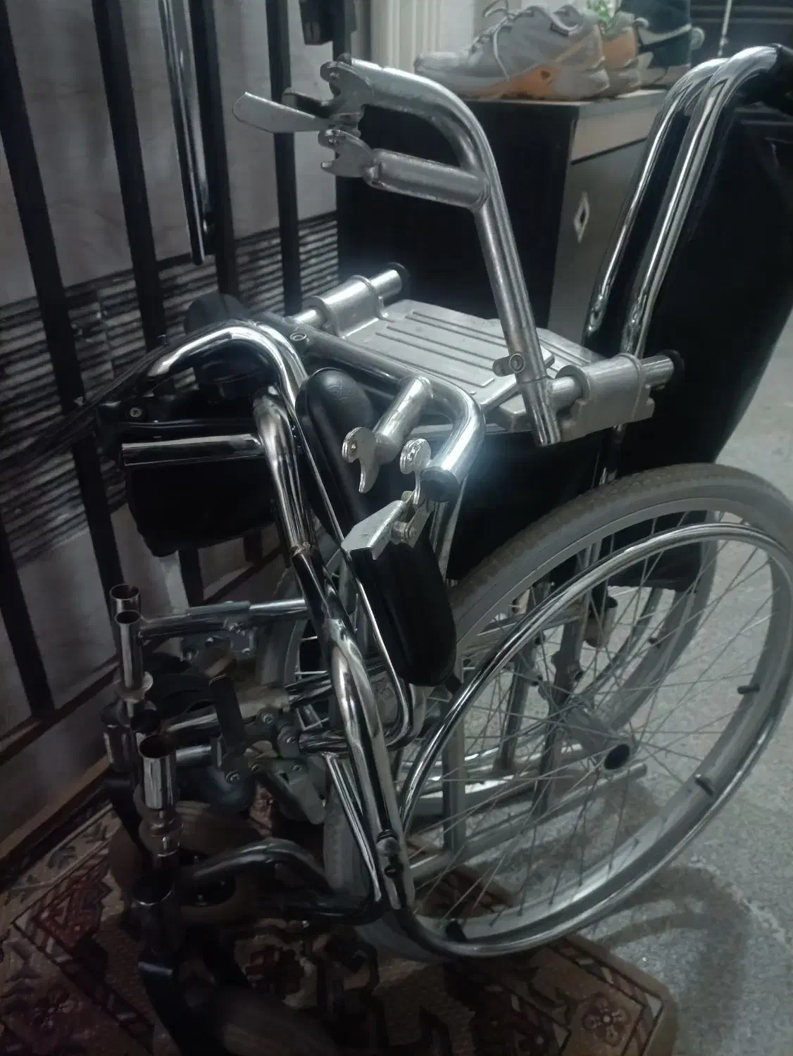 ویلچر. نو|آرایشی، بهداشتی، درمانی|بروجرد, |دیوار