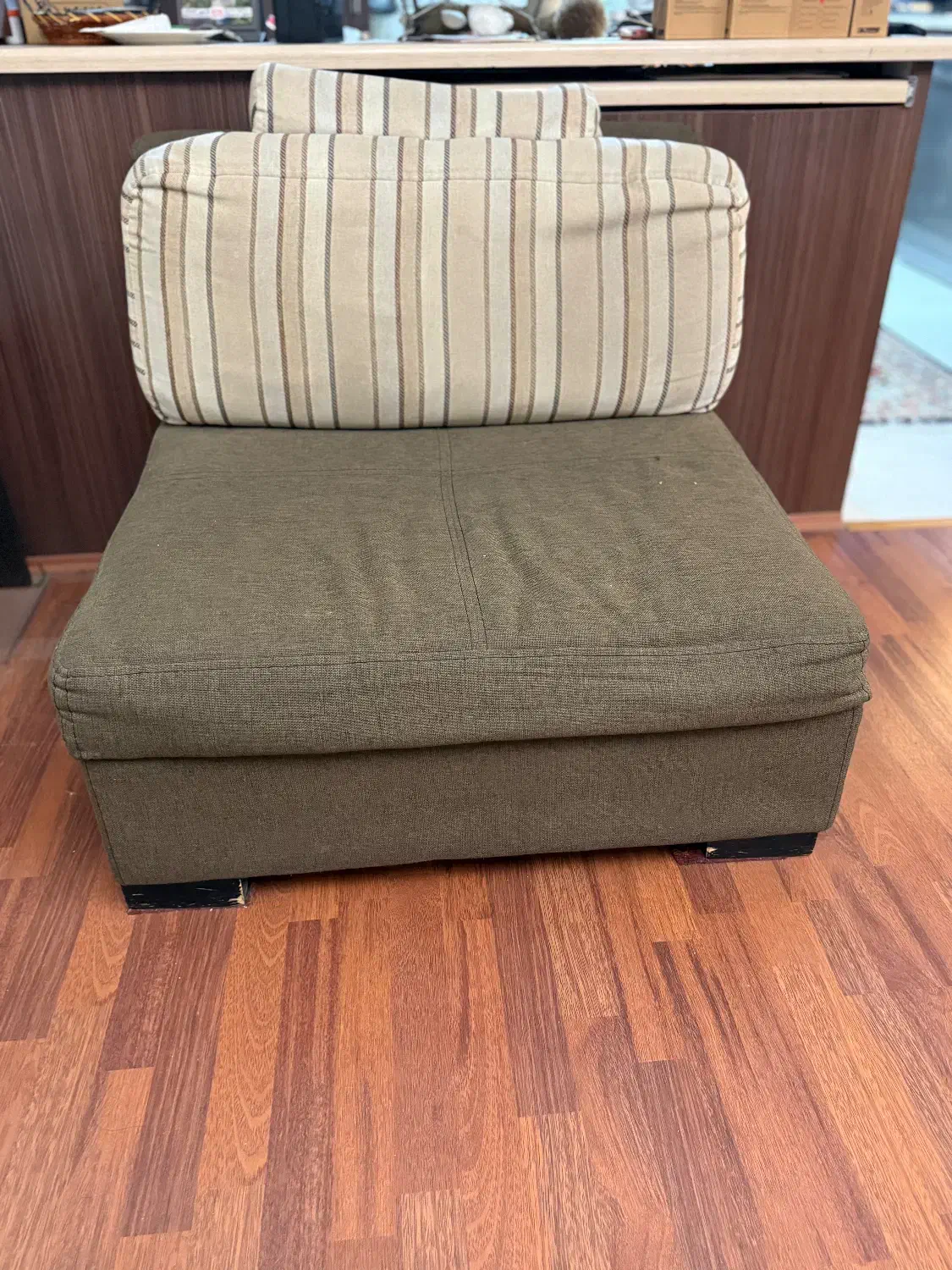 مبل راحتی دست دوم|مبلمان خانگی و میز عسلی|تهران, پرواز|دیوار