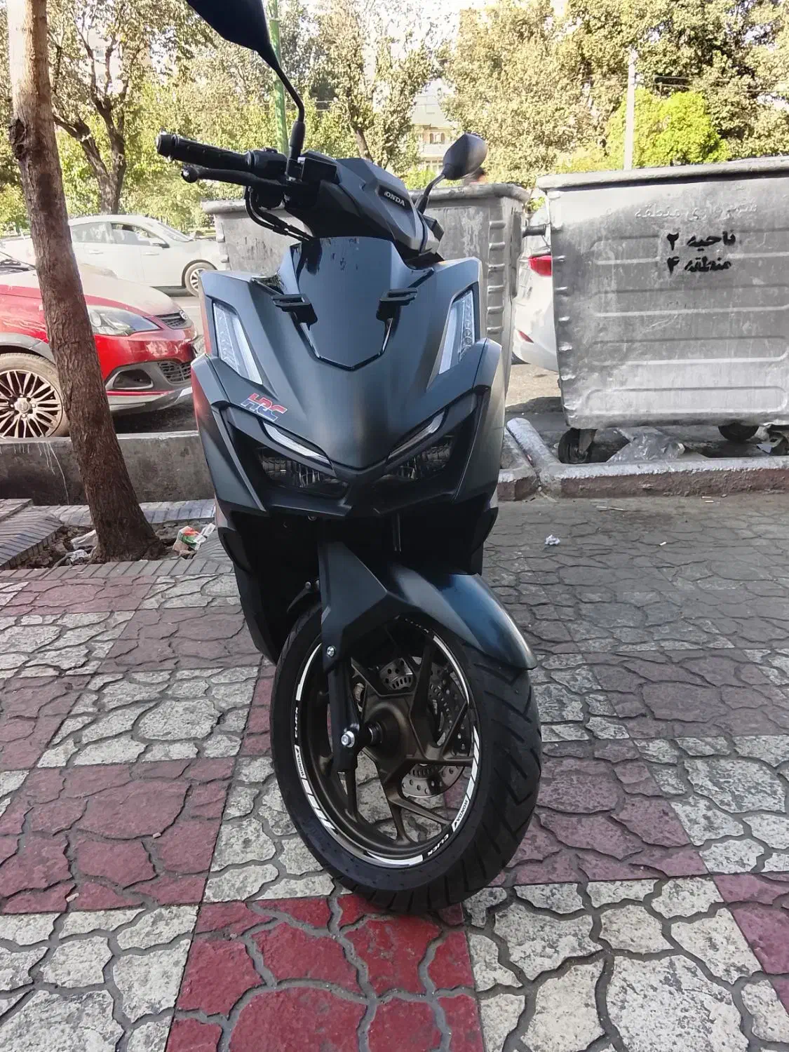 واریو کلیک ۱۶۰اصلی 1402 سالم ب شرط با abs|موتورسیکلت|تهران, کرمان|دیوار