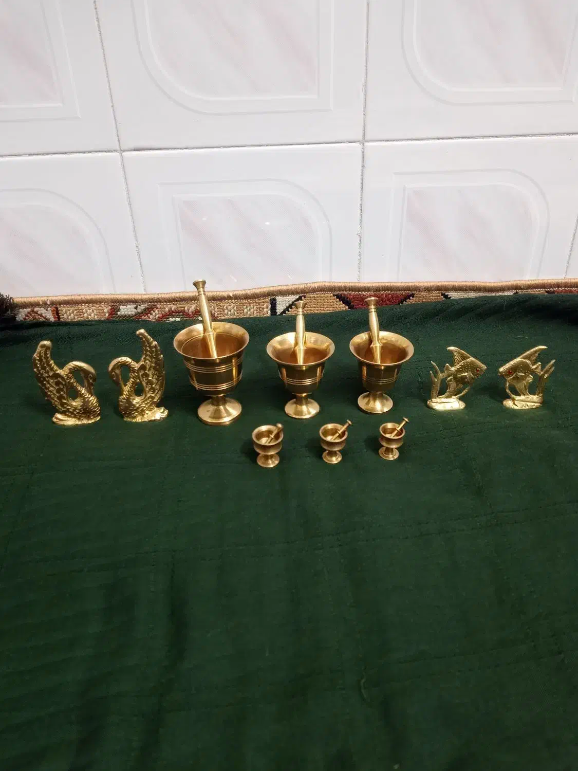 وسایل برنز|کلکسیون اشیاء عتیقه|بروجرد, |دیوار