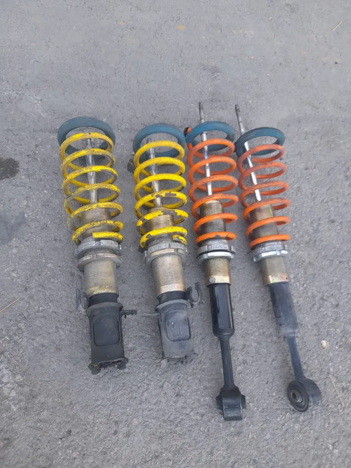 کمک اسپرت پرایدی|قطعات یدکی و لوازم جانبی|شیراز, بریجستون|دیوار