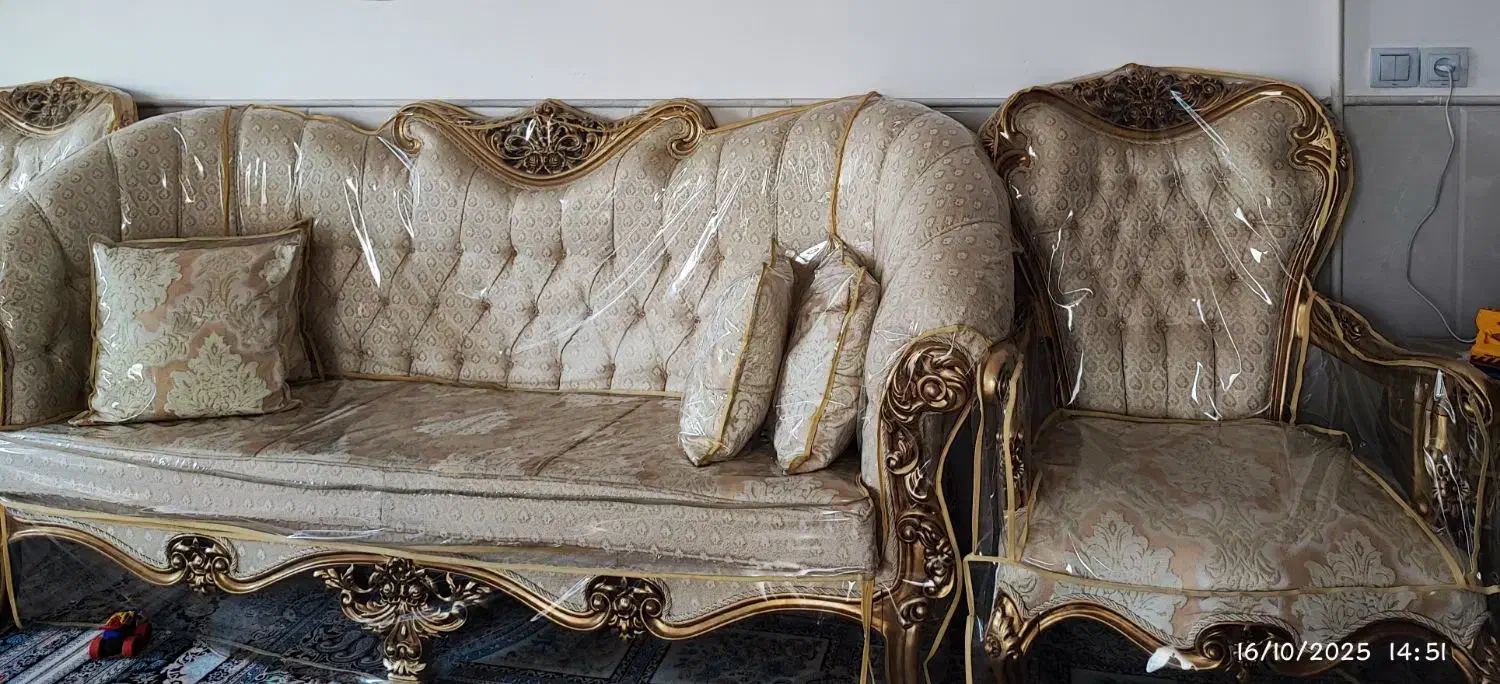 مبل سلطنتی|مبلمان خانگی و میز عسلی|اردکان, |دیوار