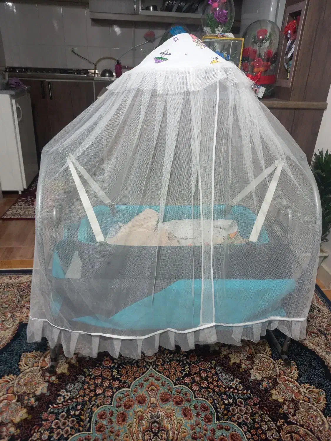 گهواره نو|تخت و صندلی بچه|سنندج, |دیوار