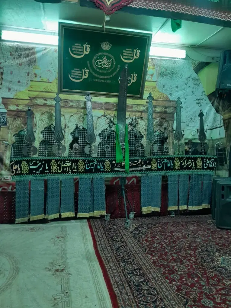 علم دهنه برنجی علامت چهل چراغ ۷ و تک تیغه|کلکسیون اشیاء عتیقه|تهران, امام زاده حسن|دیوار