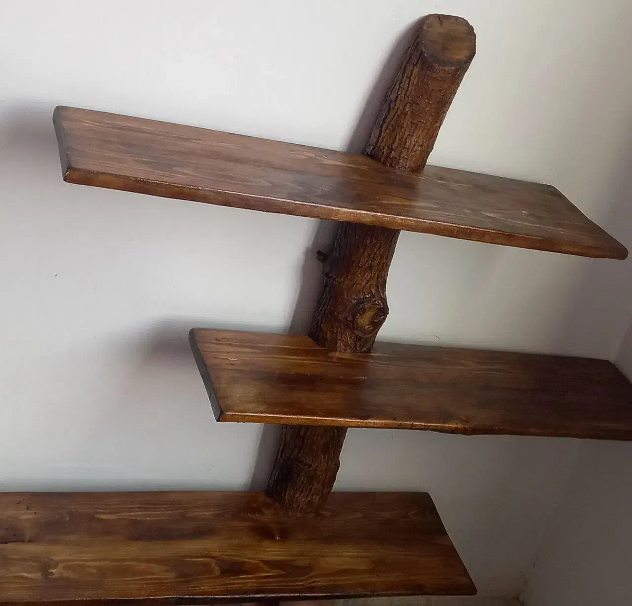 تابلو پتینه با موضوع آوای موسیقی، شلف چوبی|تابلو، نقاشی، عکس|قدس, شهر‌قدس|دیوار