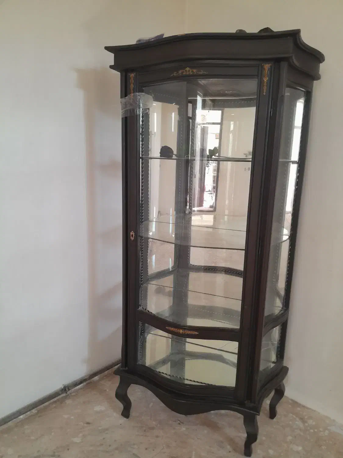 بوفه چوبی|بوفه، ویترین، کنسول|قره ضیاالدین, |دیوار