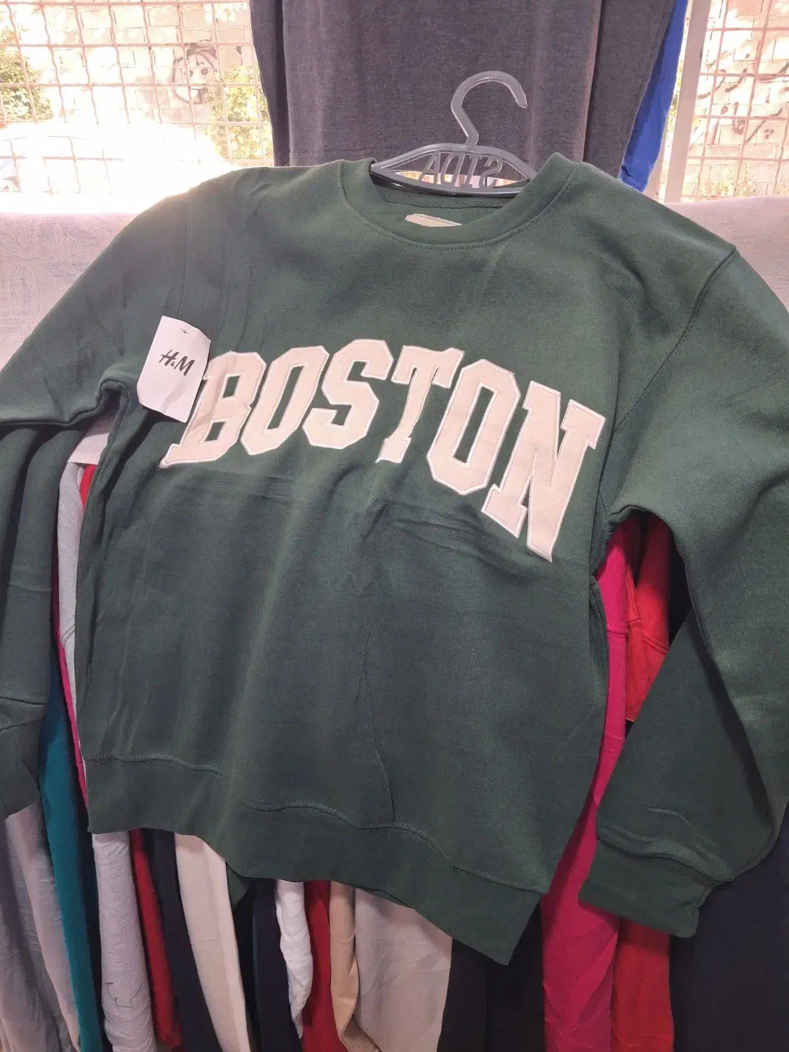 لباس فروشی بوتیک|لباس|کرج, چمن|دیوار