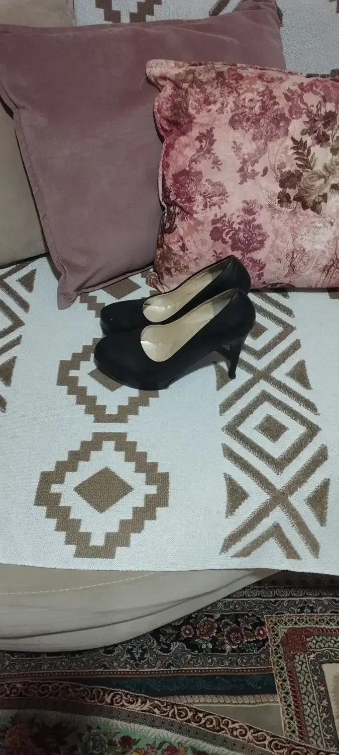 کفش مجلسی سایز 38|کیف، کفش، کمربند|رشت, منظریه|دیوار