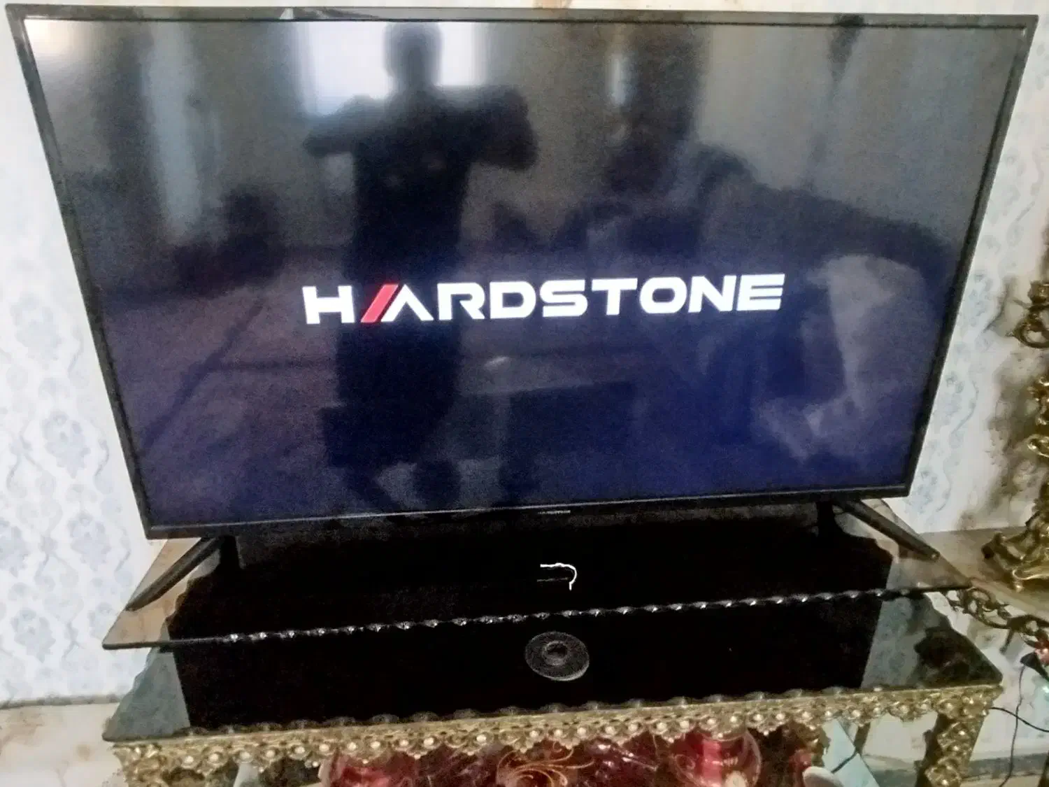 تلویزیون ۴۰اینچ ال ای دی درحدصفر|تلویزیون و پروژکتور|نهاوند, |دیوار