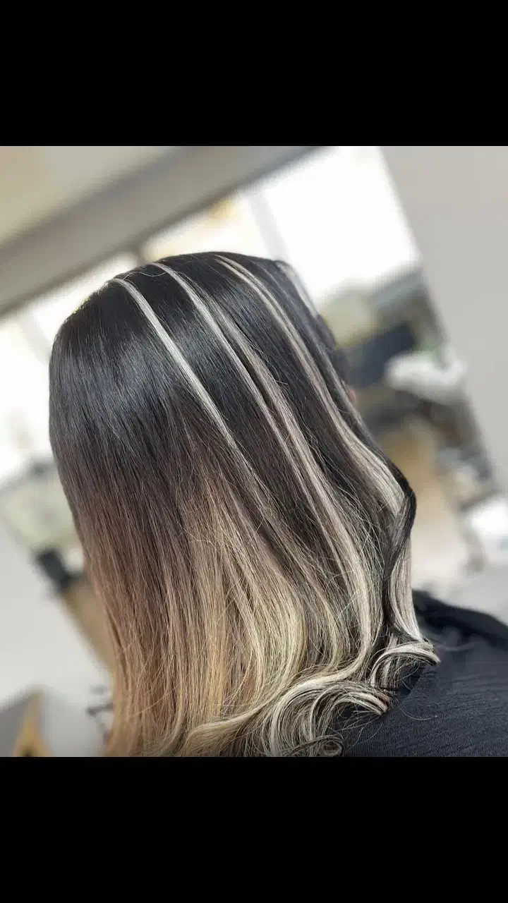 اکستنشن مو ۸۸۰ تومان|خدمات آرایشگری و زیبایی|شاهینشهر, عطار|دیوار