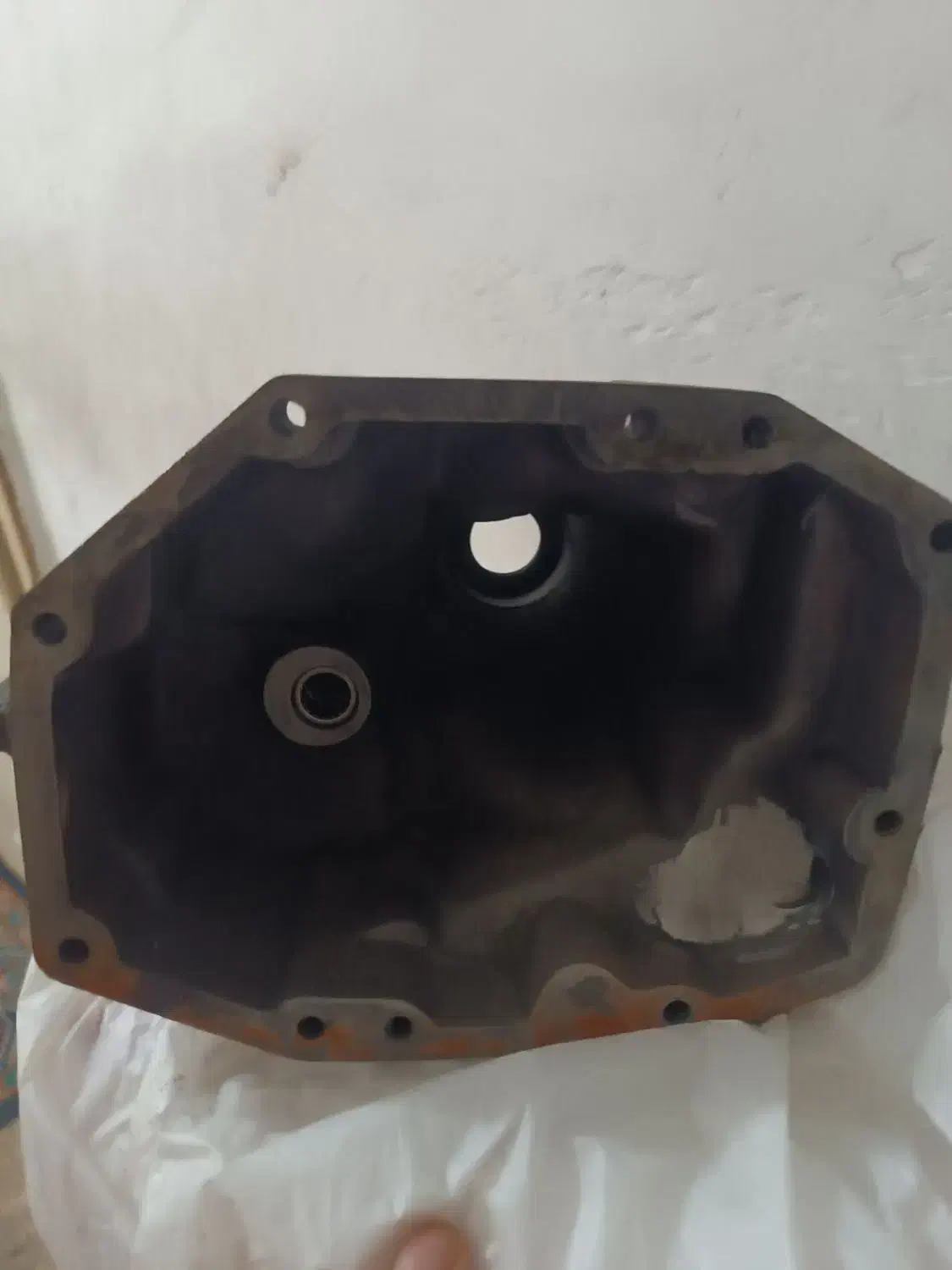 گلدونی عقب گیربکس نیسان|قطعات یدکی و لوازم جانبی|ورامین, شهرک مدرس|دیوار