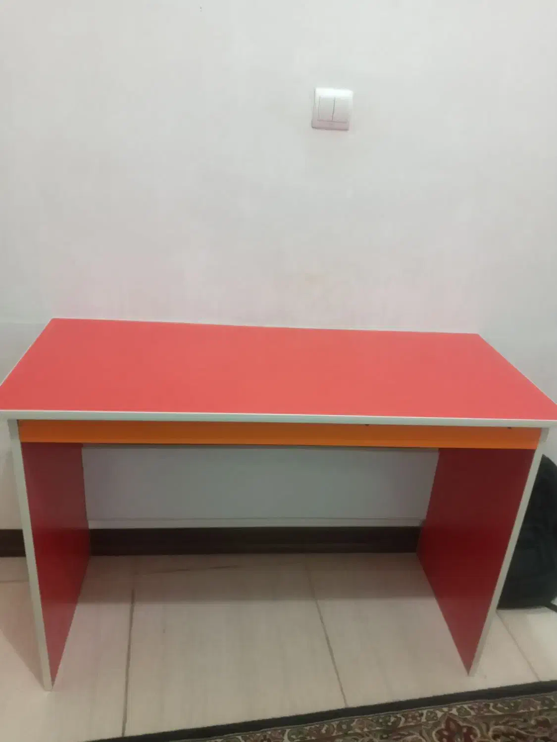 ست تخت و کمد و میز تحریر|تخت و سرویس خواب|الیگودرز, |دیوار