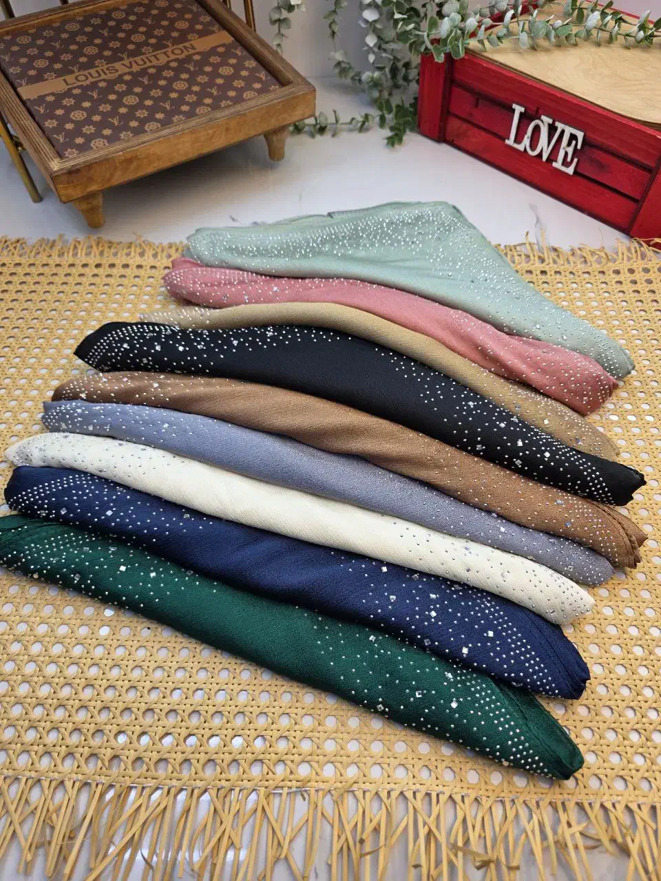 *تخفیف باورنکردنی روز مادر*پارچه سراوارزانسرالوکس*|لباس|نورآباد, |دیوار