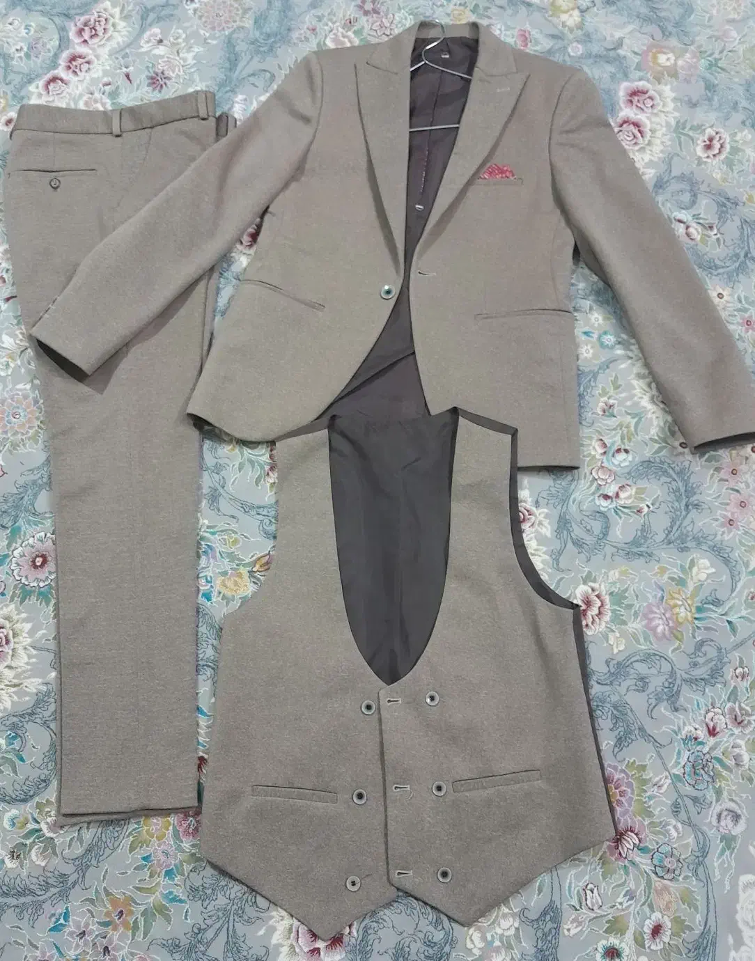 کت و شلوار شکلاتی نو نو|لباس|شیروان (خراسان), |دیوار