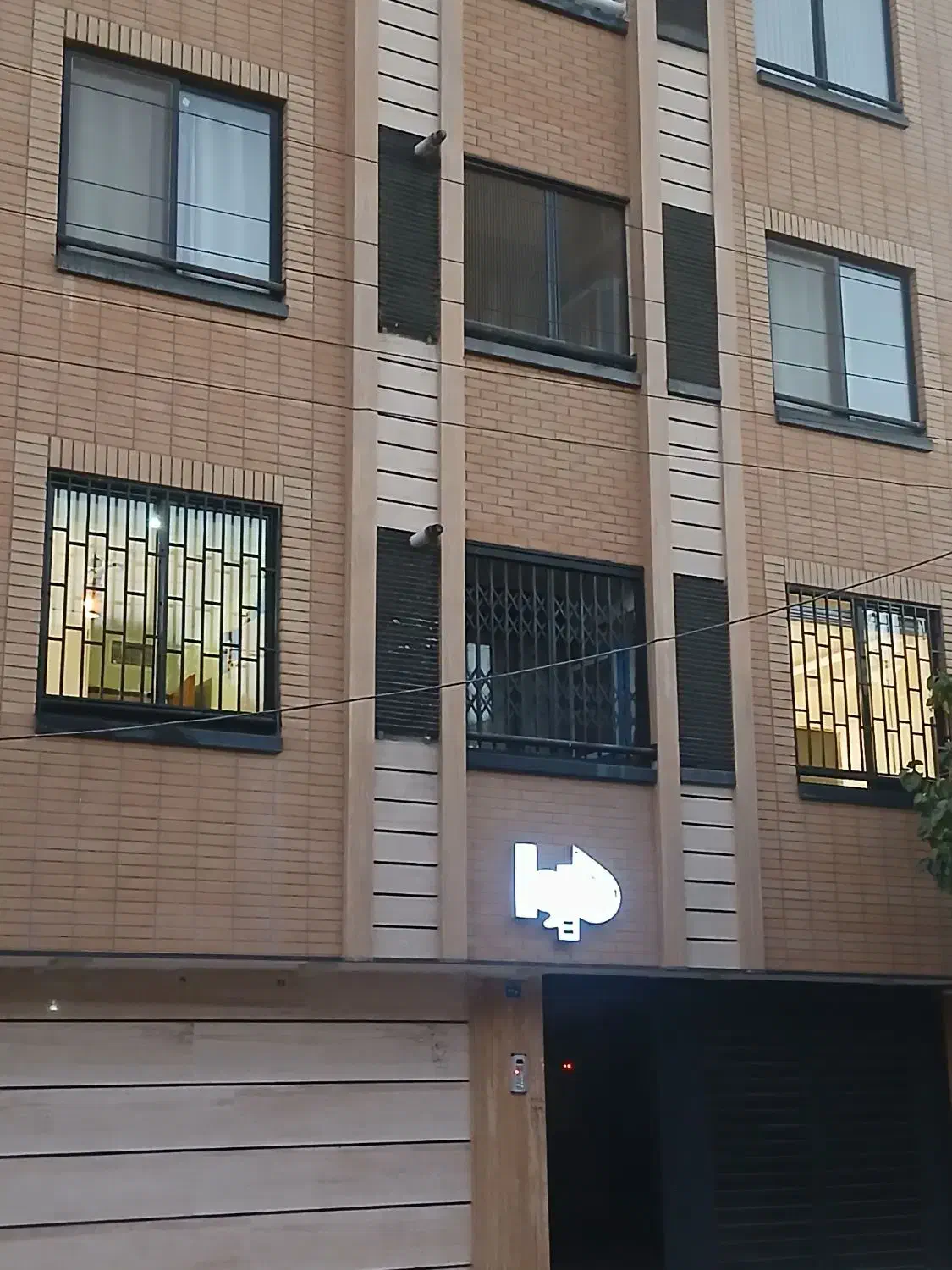 حفاظ ثابت/حفاظ نرده/حفاظ پروفیلی،نرده حفاظ|مصالح و تجهیزات ساختمان|اصفهان, شهرک کوثر|دیوار