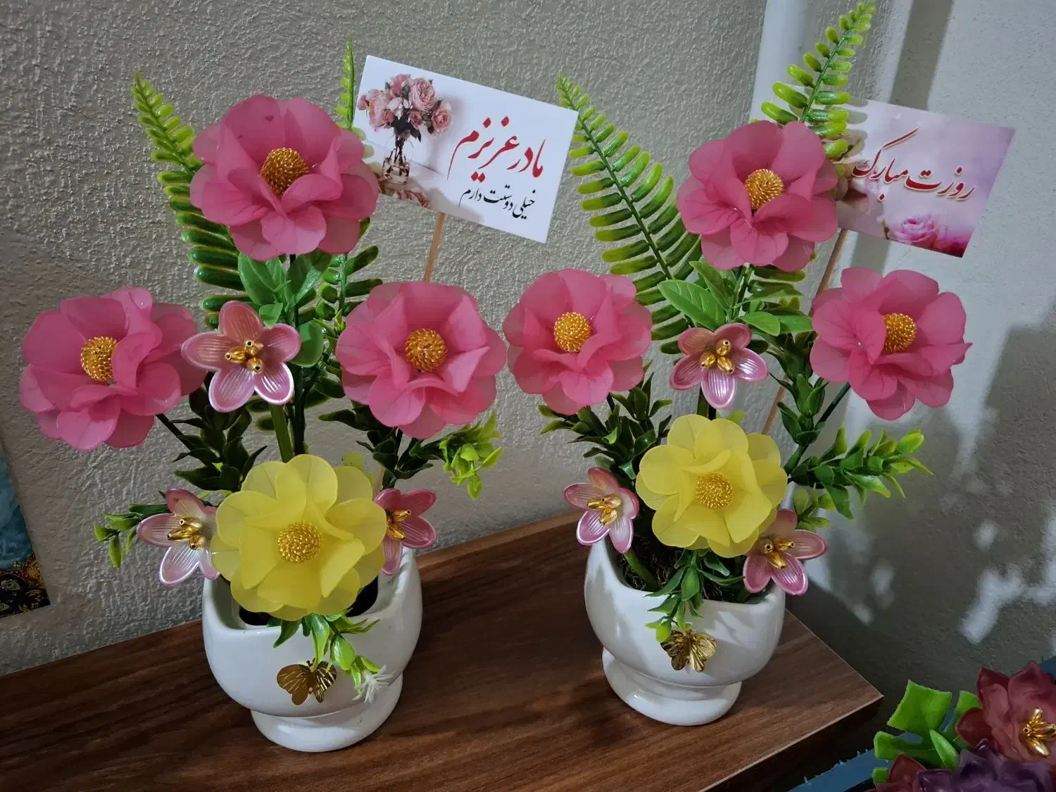 گلدان پایه دار|گل مصنوعی|سمنان, |دیوار