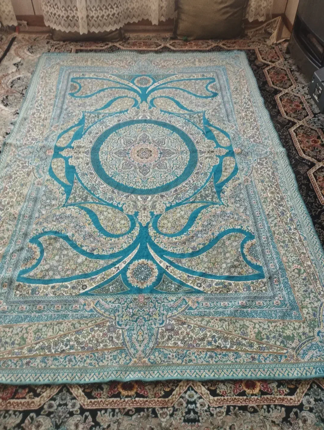 روفرشی|روفرشی|مشهد, کلاته برفی|دیوار