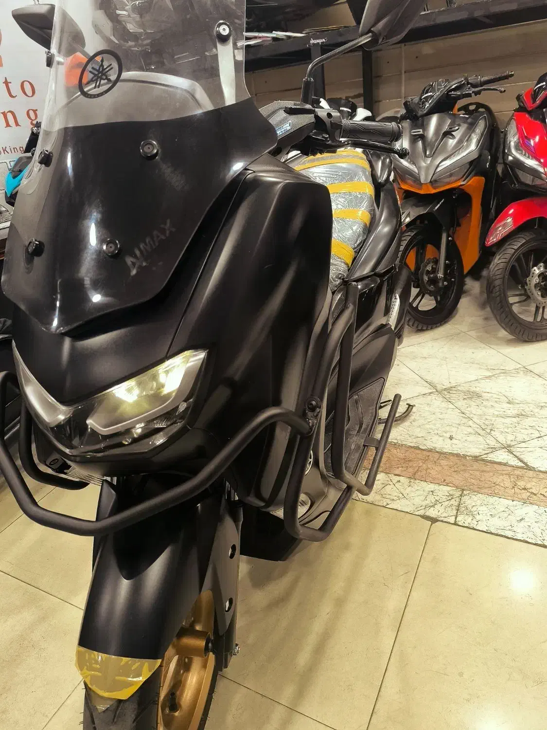 Nmaxانمکس ۱۴۰۲ کیلس|موتورسیکلت|تهران, گمرک|دیوار