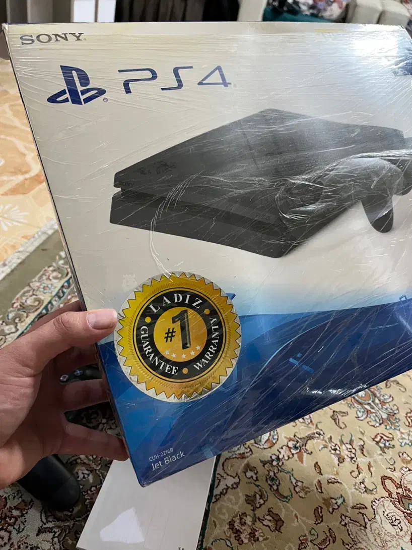 دستگاه PS4 یک ترابایت دو دسته اصلی|کنسول، بازی ویدئویی و آنلاین|کرج, کمالشهر|دیوار