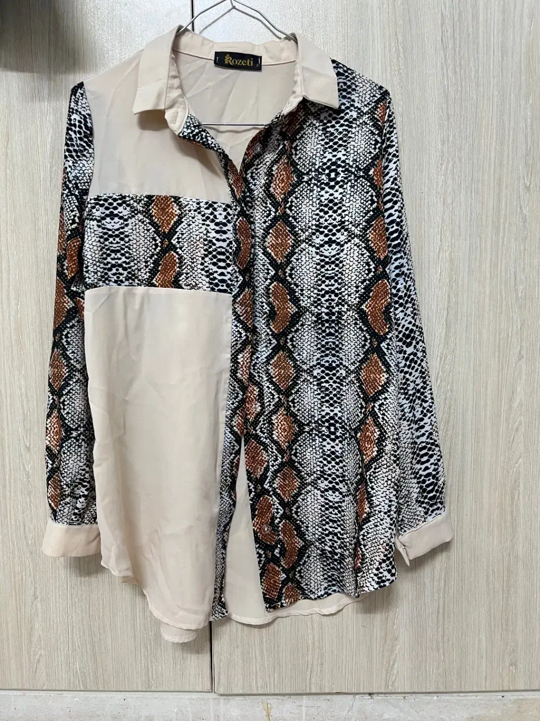 لباس مارک|لباس|سبزوار, ولیعصر (نجار آباد)|دیوار