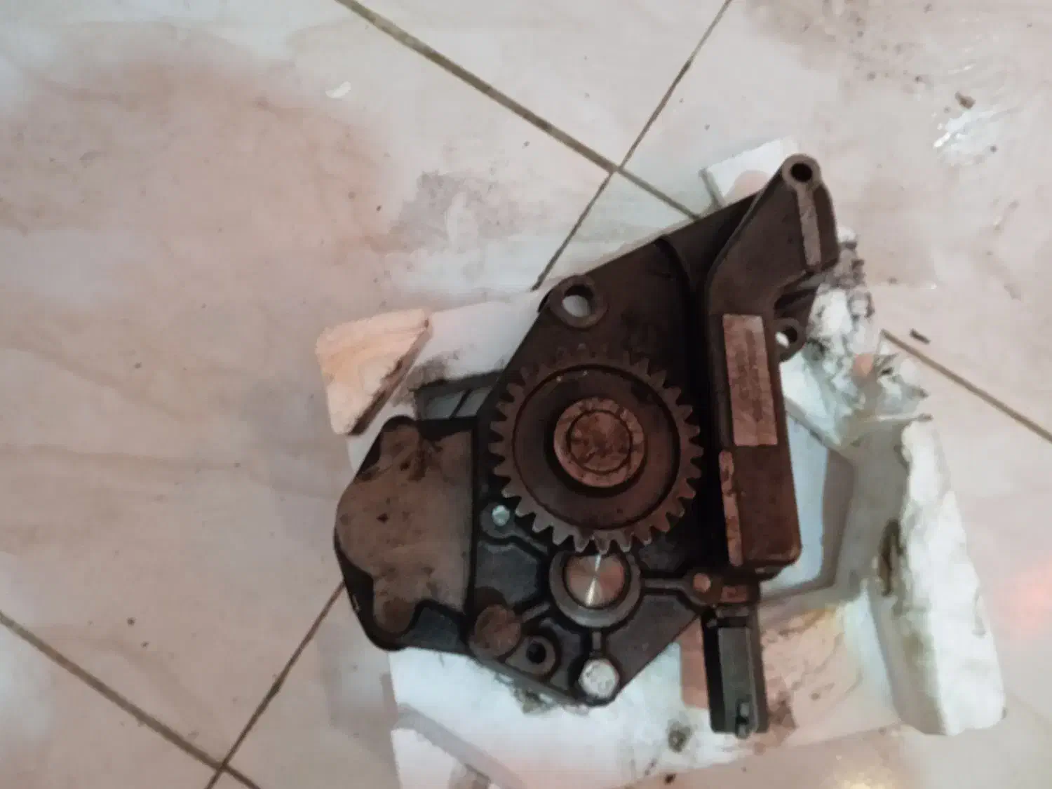 اویل پمپ هوو|خدمات موتور و ماشین|مراغه, |دیوار