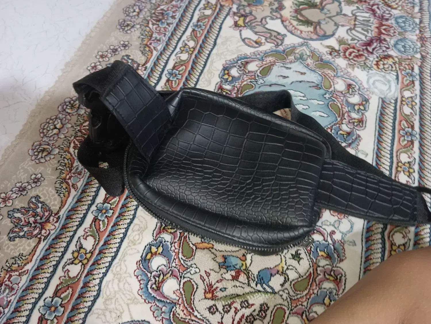 کیف کمری نو به شرط جا دار امن|کیف، کفش، کمربند|ری, تقی آباد|دیوار