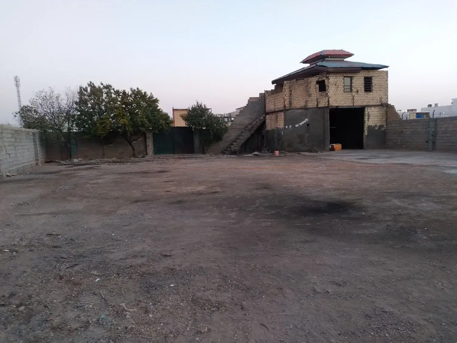 گاراژ.پارکینگ|اجارهٔ مغازه و غرفه|کوهدشت, |دیوار