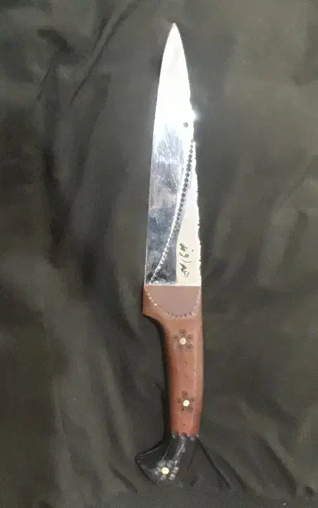 چاقو هداوند|کلکسیون اشیاء عتیقه|ورامین, ورامین|دیوار