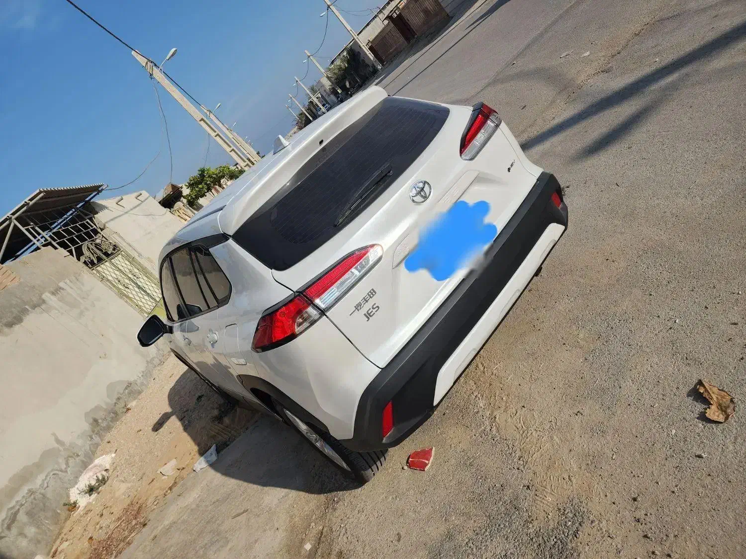 تویوتا کرولا کراس|خودرو سواری و وانت|قشم, |دیوار