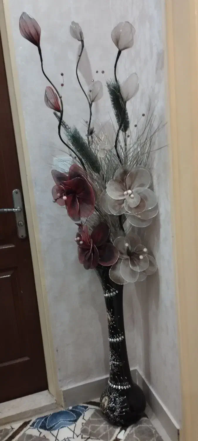 گل وگلدان|گل مصنوعی|رشت, سیا اسطلخ|دیوار