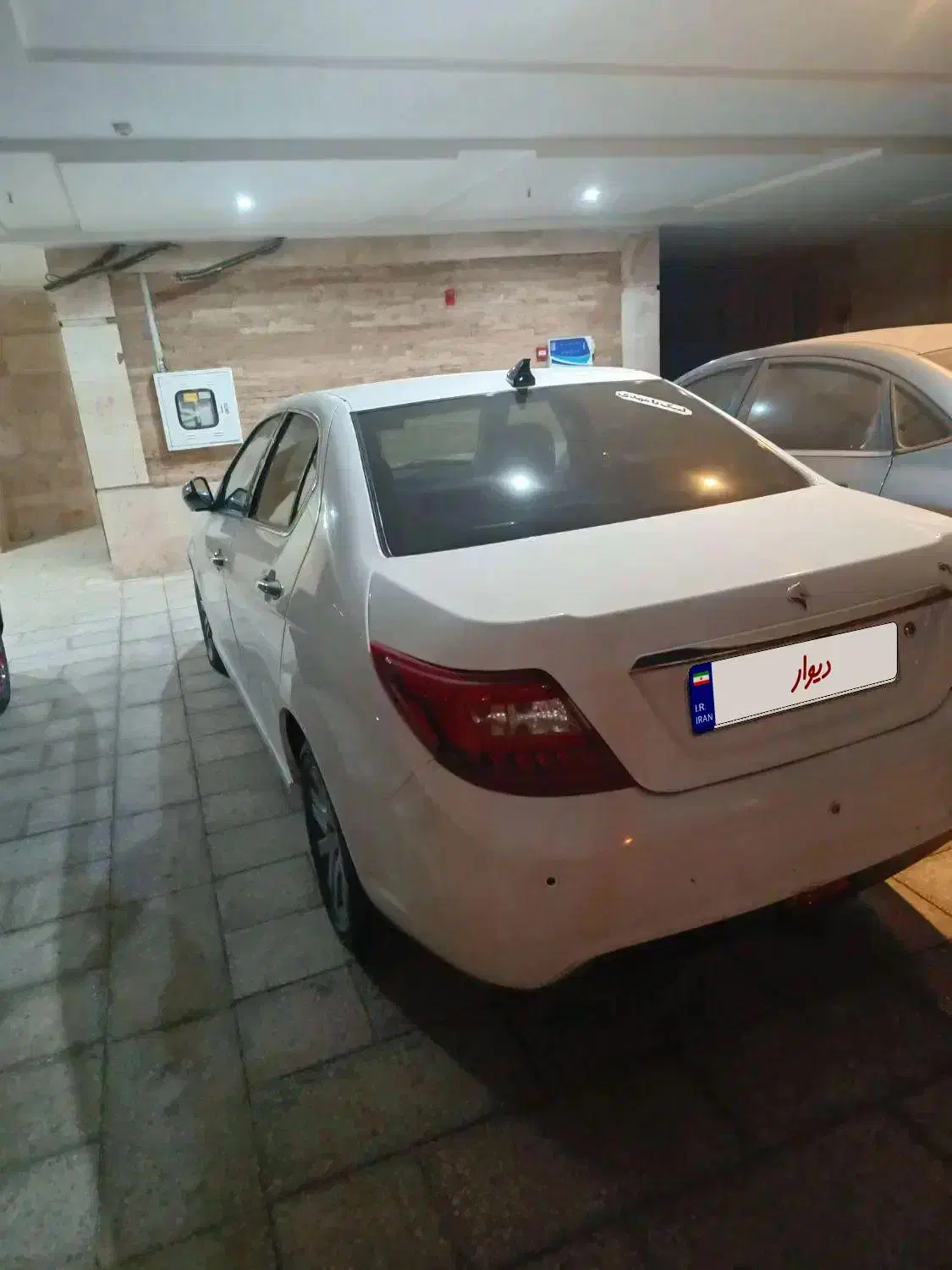 دنا پلاس مدل۱۴۰۰رنگ سفیدمعاوضه با پراید۱۱۱سفید|خودرو سواری و وانت|مشهد, جاهد شهر|دیوار