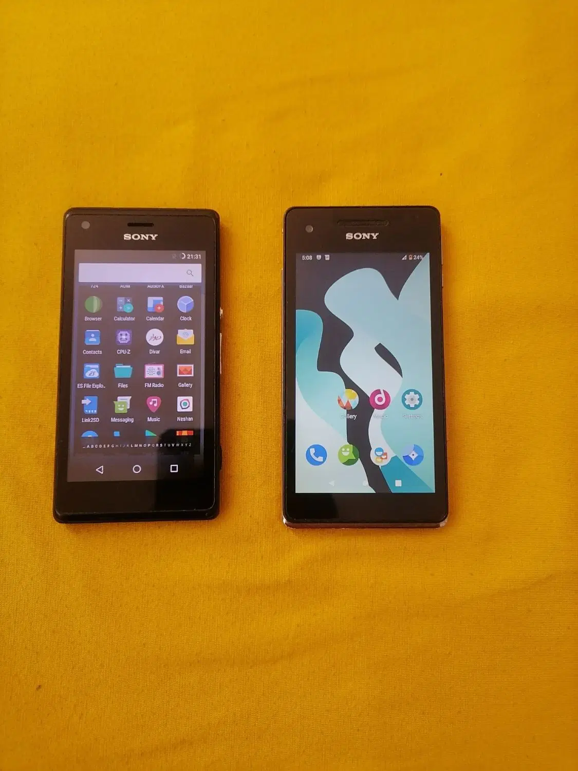 Sony M dual & Sony v 4g|موبایل|قم, شاه ابراهیم|دیوار