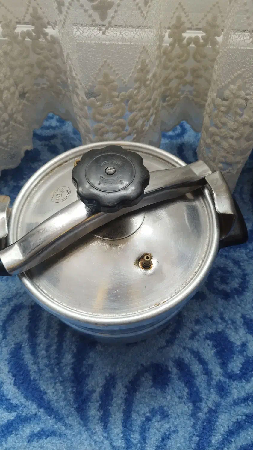 زودپز کم کارکرد|ظروف پختوپز|هشتگرد, شهرک راه آهن|دیوار