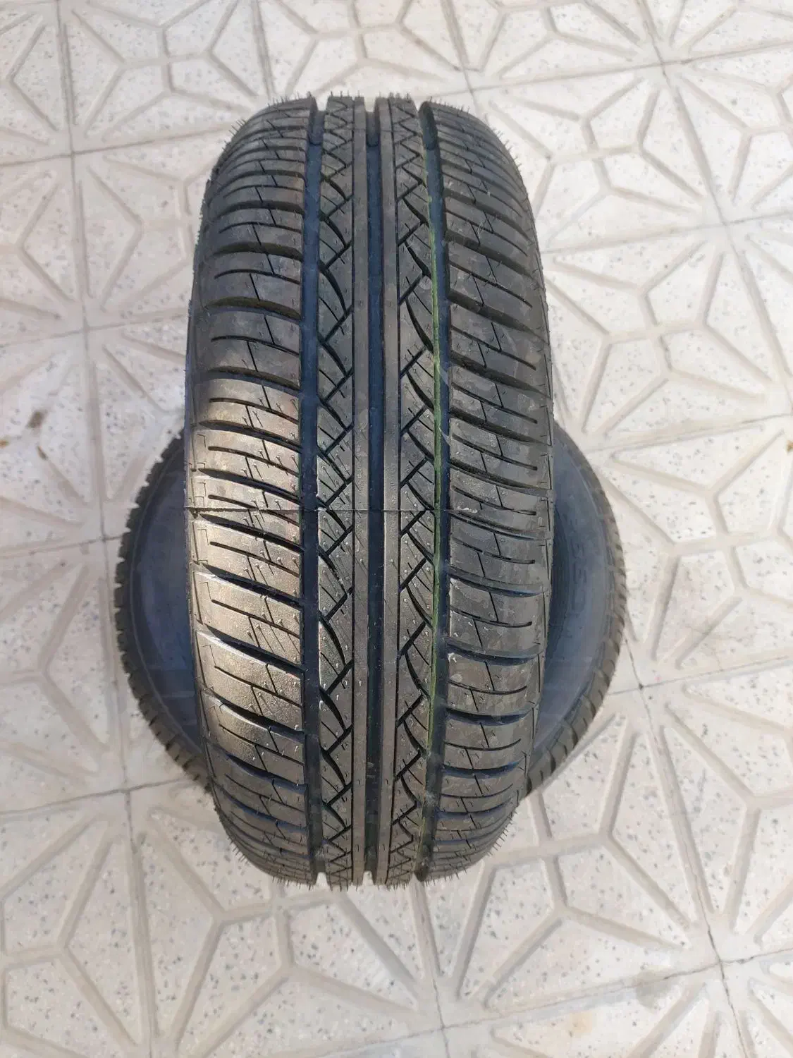 لاستیک بارز ۱۷۵ پرایدی نو|قطعات یدکی و لوازم جانبی|ساوه, |دیوار