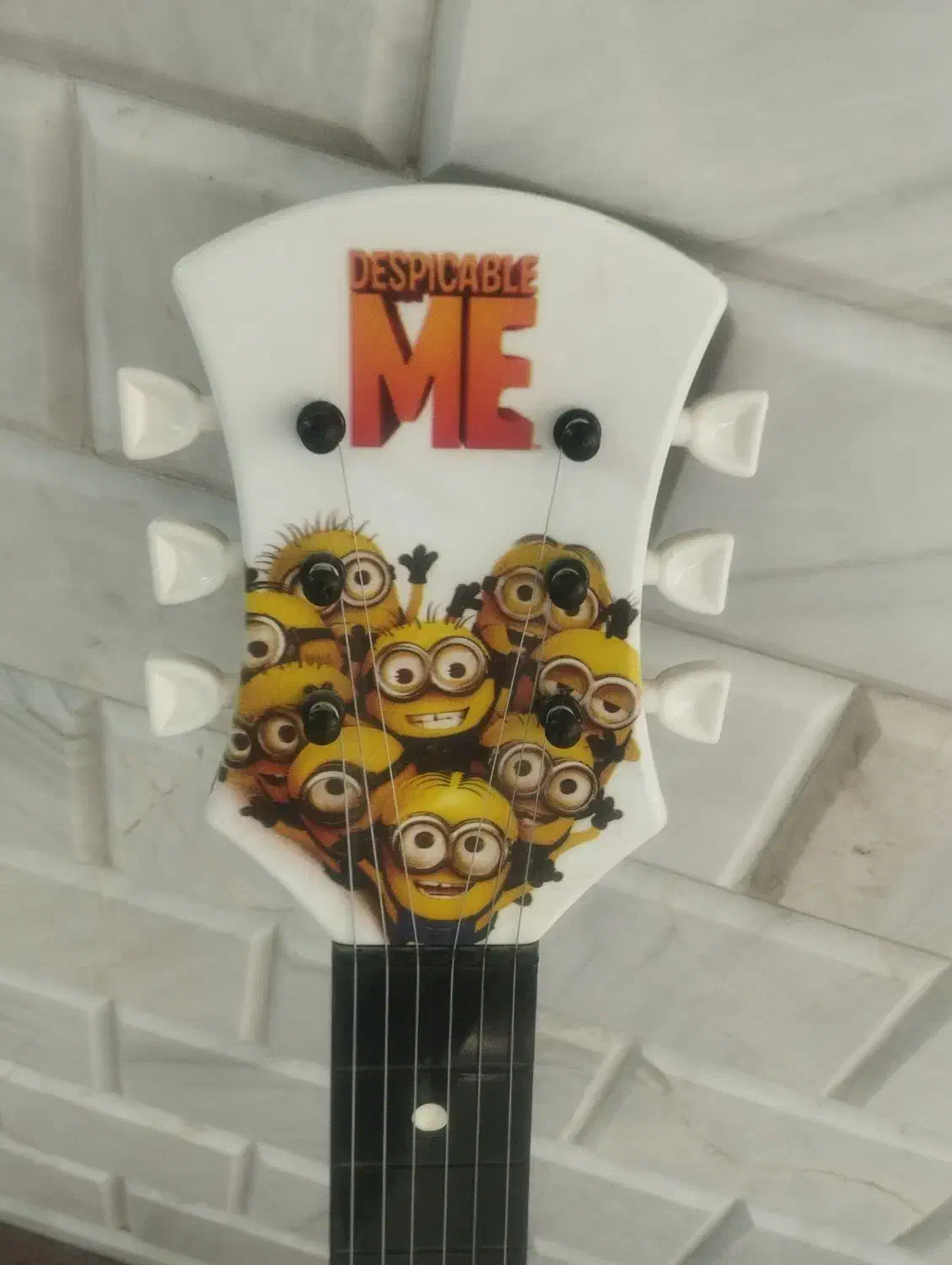 گیتار بچگانه|گیتار، بیس، امپلیفایر|نجفآباد, شهدای غربی|دیوار