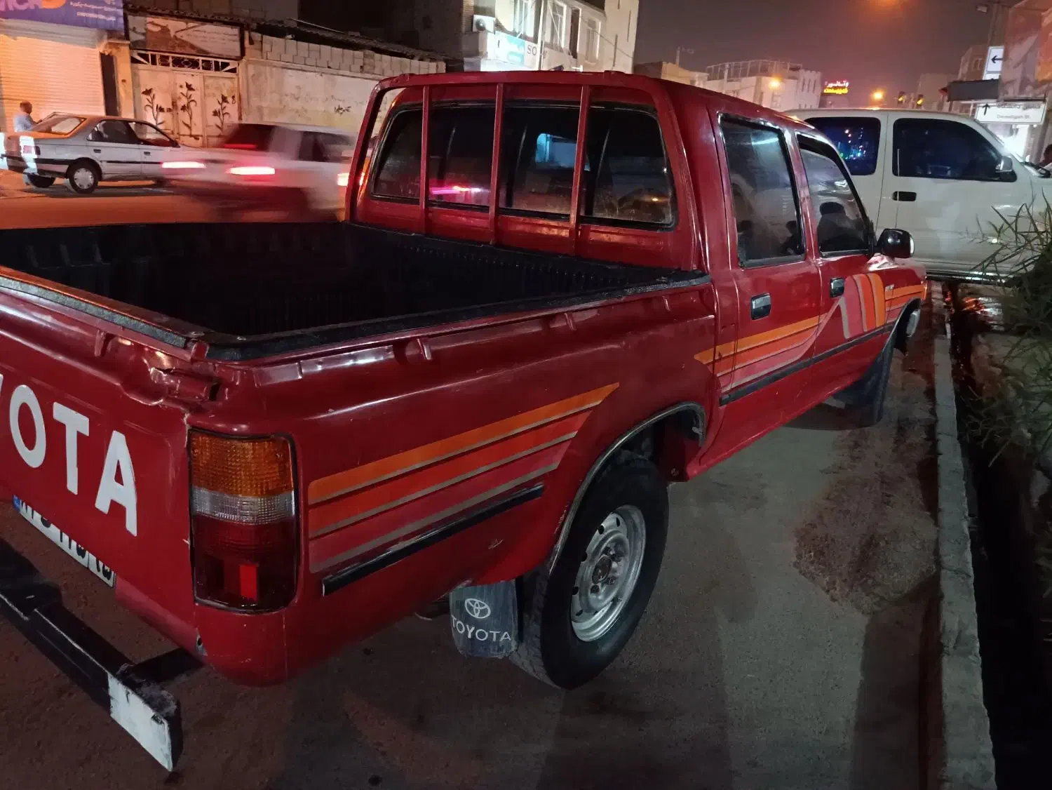 تویوتا دوکابین 93جگری|خودرو سواری و وانت|خاش, |دیوار