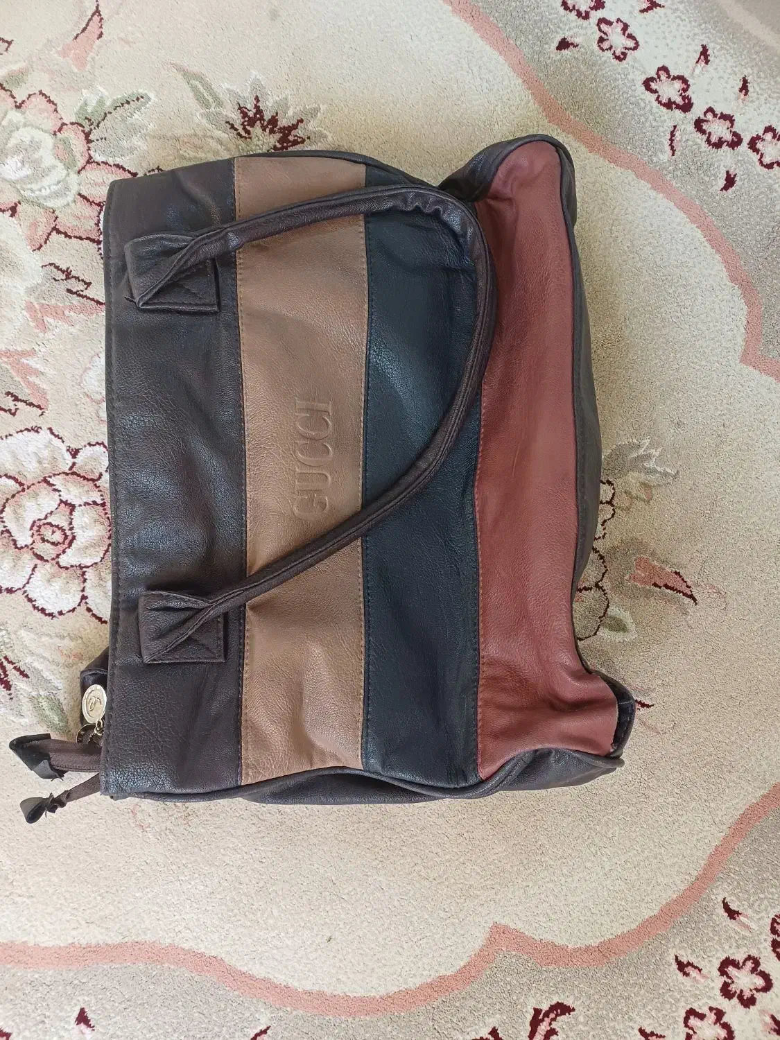 دو عدد کیف زنانه|کیف، کفش، کمربند|نجف‌آباد, جعفرآباد|دیوار