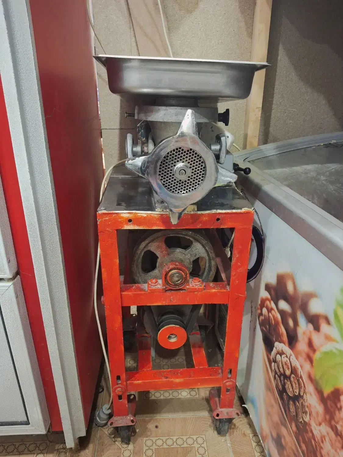 چرخ گوشت صنعتی ۳۲ تمیز|کافی‌شاپ و رستوران|دهدشت, |دیوار