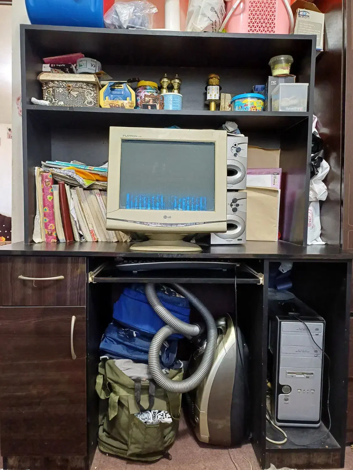 میزکامپیوتربزرگ|میز تحریر و کامپیوتر|کوچصفهان, |دیوار