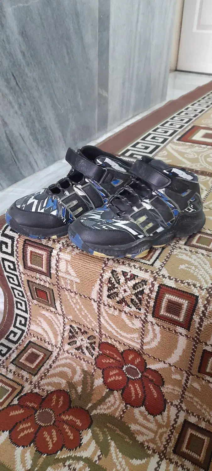 کفش نیم بوت خارجی سالم سالم|کیف، کفش، کمربند|سنندج, |دیوار