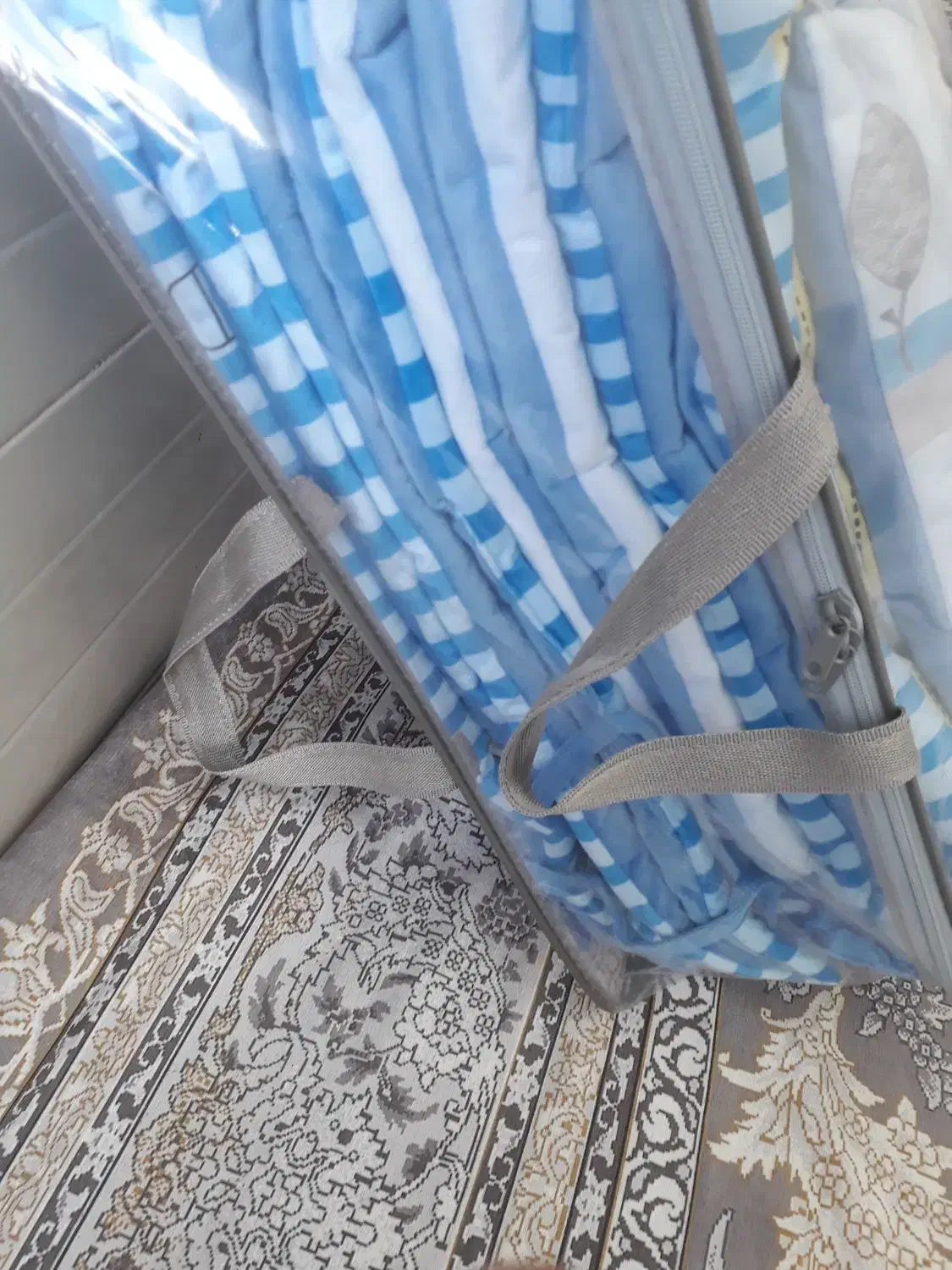 پته ورو تخته ای کودک|اسباب و اثاث بچه|شیراز, شهدای شهرک سعدی|دیوار