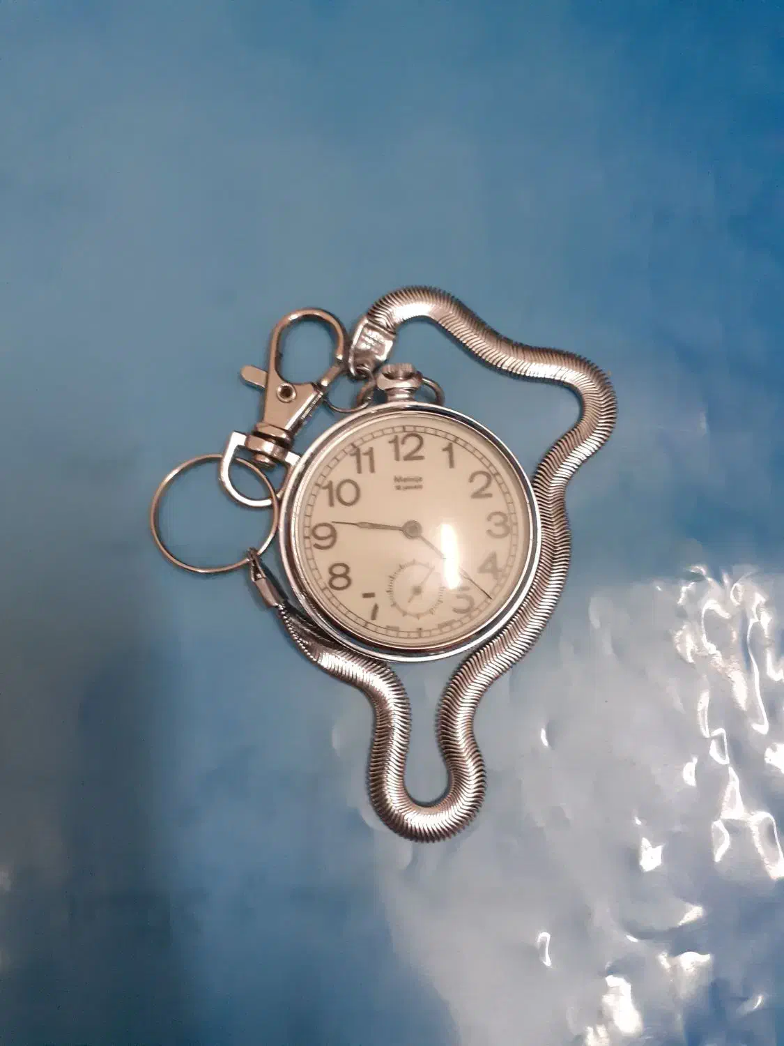 ساعت عتیقه نو نو کوکی جیبی|کلکسیون اشیاء عتیقه|یزد, |دیوار