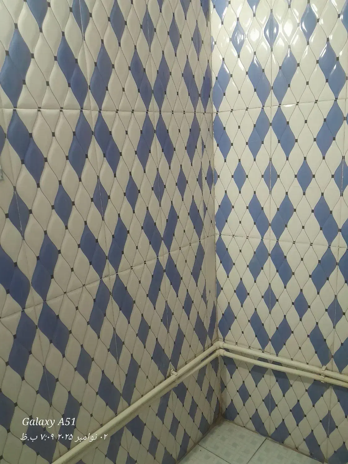 کاشیکاری وسرامیک کاری کف وبدنه|خدمات پیشه و مهارت|کوهدشت, |دیوار