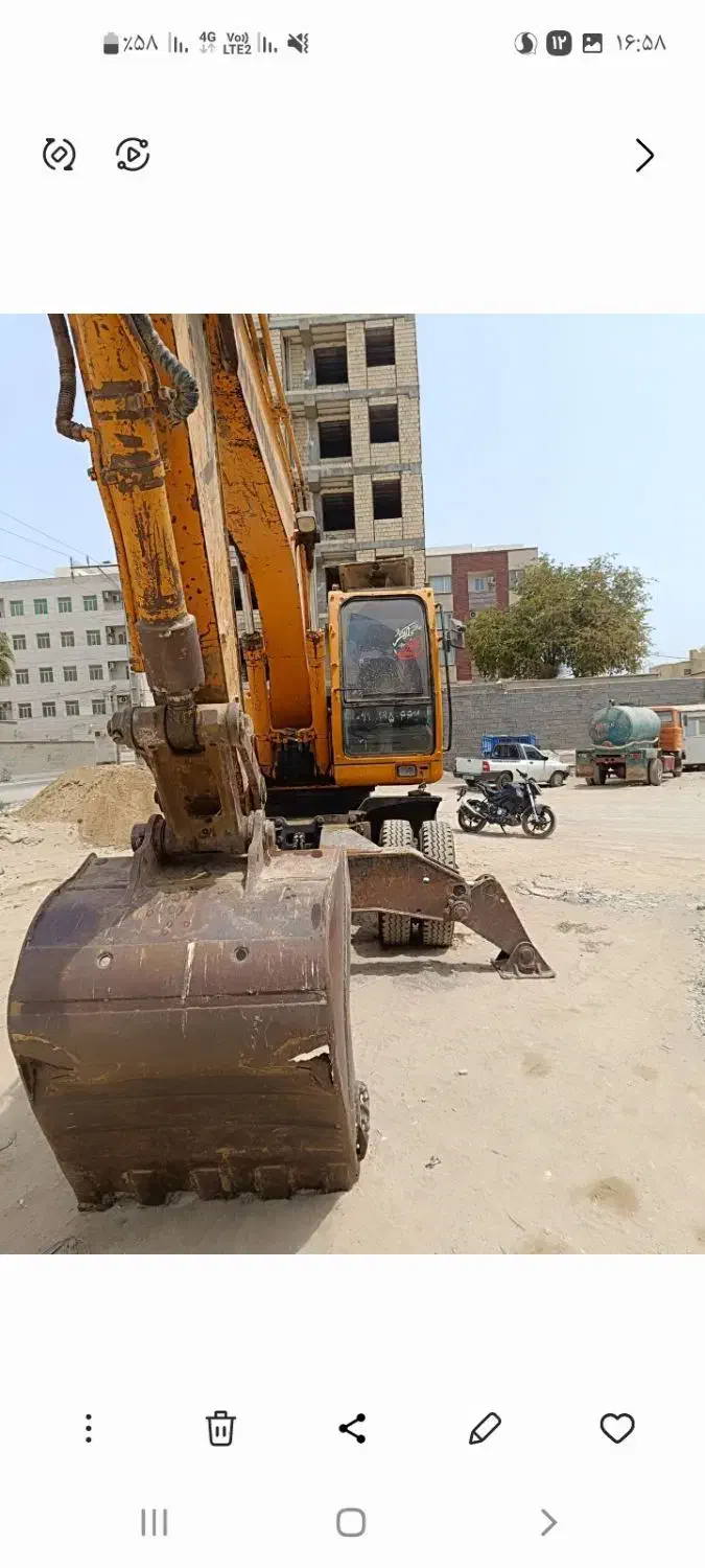 بیل لاستیکی۱۷۰هیوندا|خودرو سنگین|چابهار, |دیوار