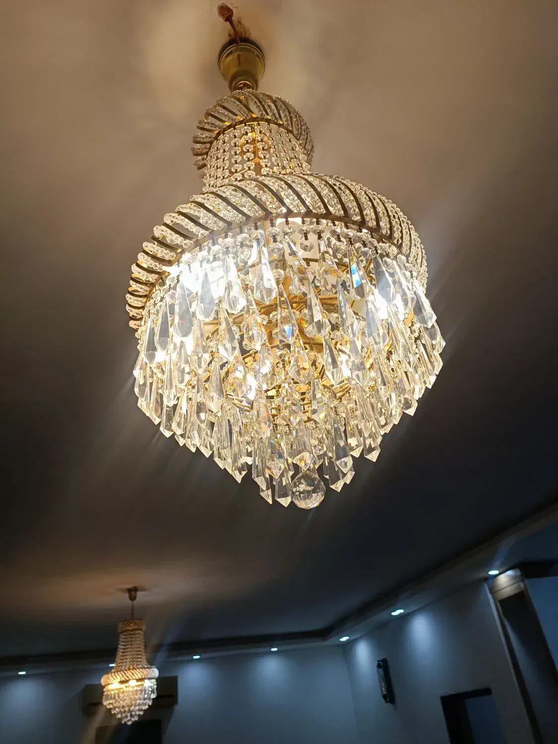 لوستر|لوستر و چراغ آویز|مشهد, چهاربرج|دیوار