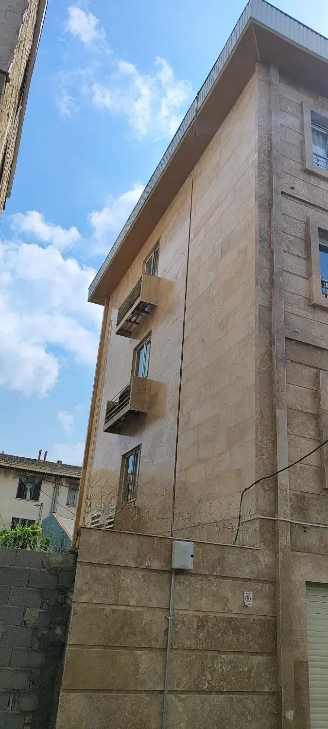 بندکشی سنگ نمابدون داربست رفع نم رطوبت دیوار سیمان|خدمات پیشه و مهارت|لاهیجان, قیام|دیوار