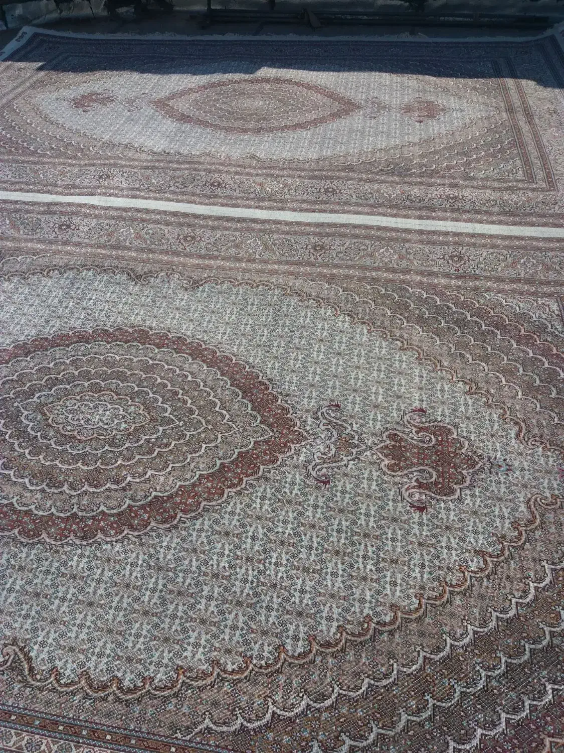 فرش دستباف|فرش|خوی, |دیوار