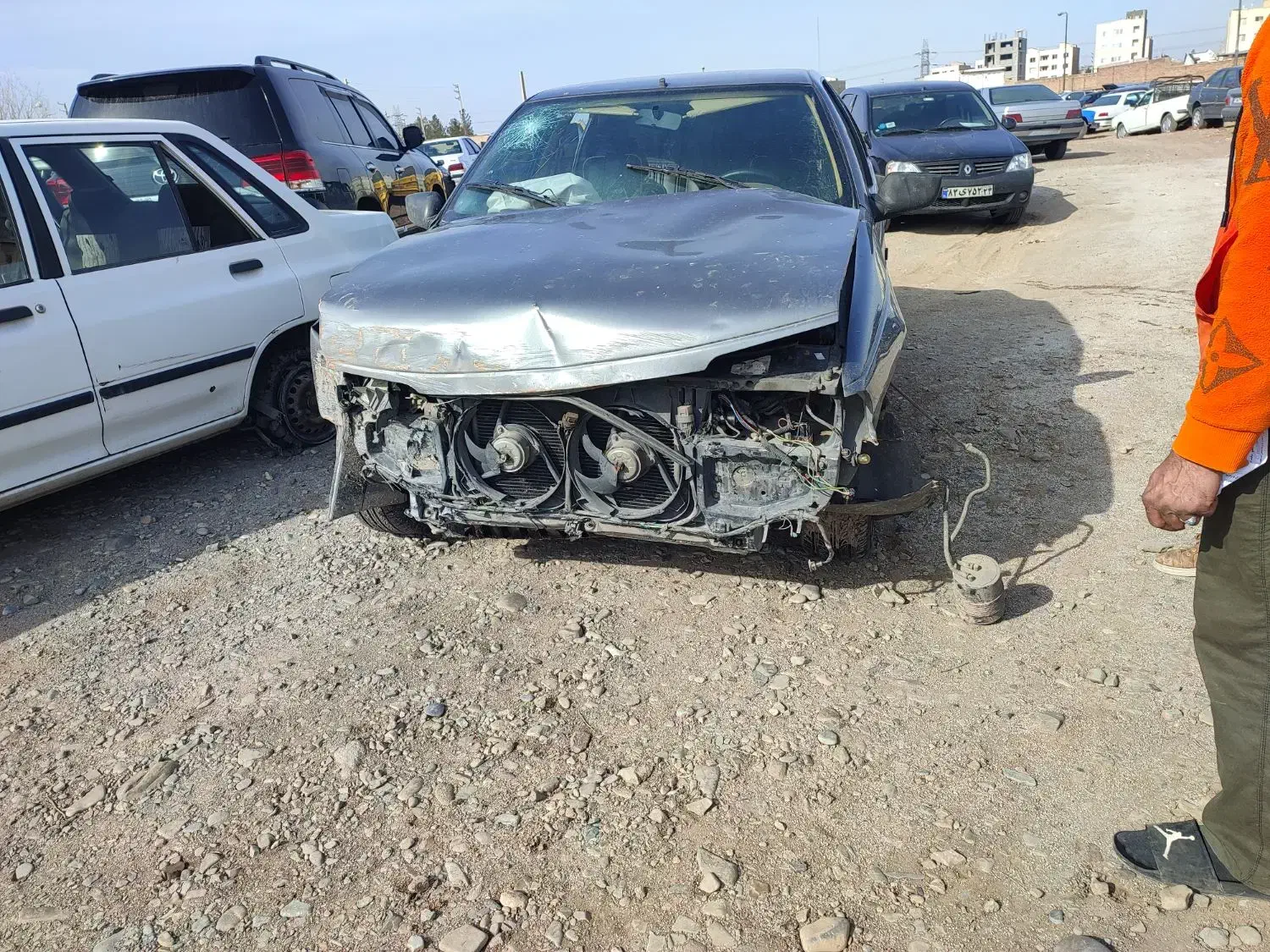 ۴۰۵تصادفی|خودرو سواری و وانت|تهران, تهرانپارس جنوبی|دیوار